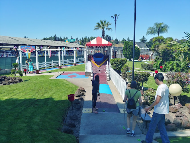 Golden Tee Golfland
