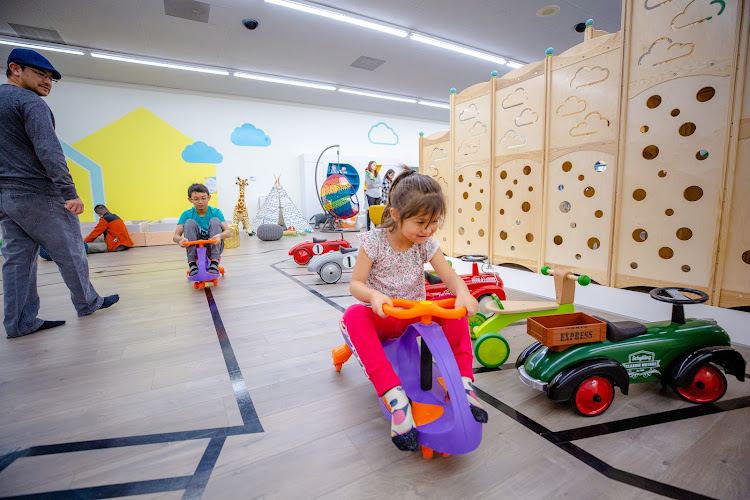 Little Elephants Kids Place Walnut