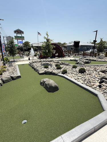 Island Golf 129th St