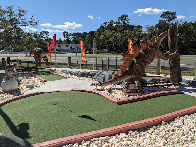 Nick's Mini Golf - Nick's Dinoland Golf