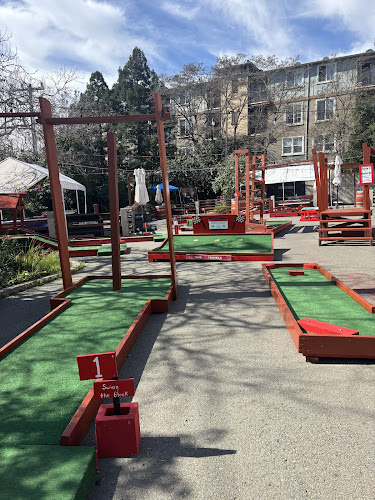 Putter's Miniature Golf Walnut Creek