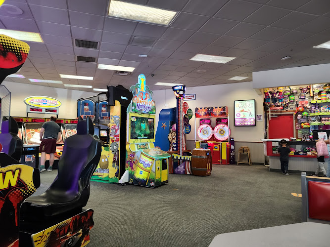 Chuck E. Cheese