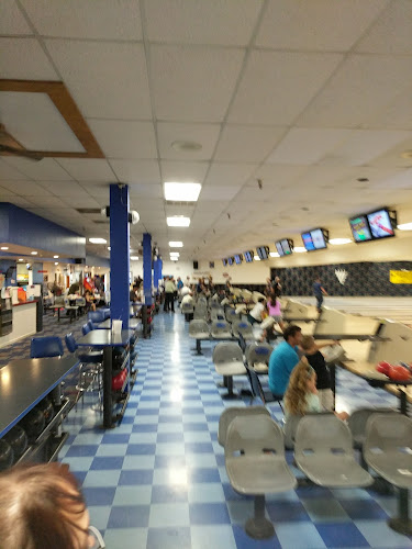 Shasta Lanes Bowling Alley