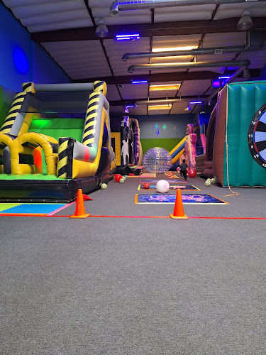 Froggy Jumpers Indoor Park