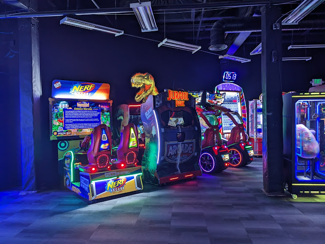 Sactown Family Fun Mini Golf And Arcade