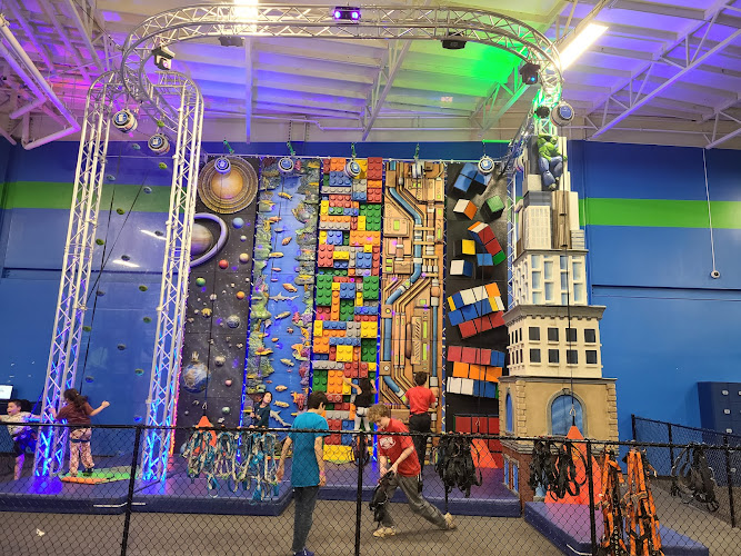 Rebounderz Sacramento - Indoor Trampoline and Adventure Park