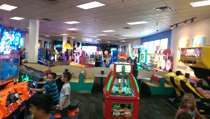 Chuck E. Cheese