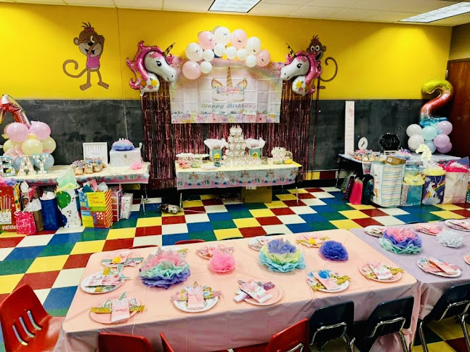 Little Monkey Bizness - Westminster